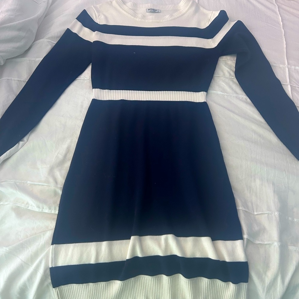 Size small blue and white colorblock sweater dress